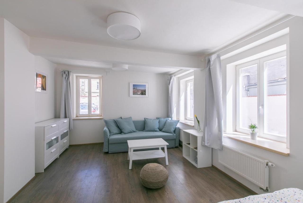 Cozy Apartment In Quiet Courtyard Near Charles Bridge Praga Esterno foto