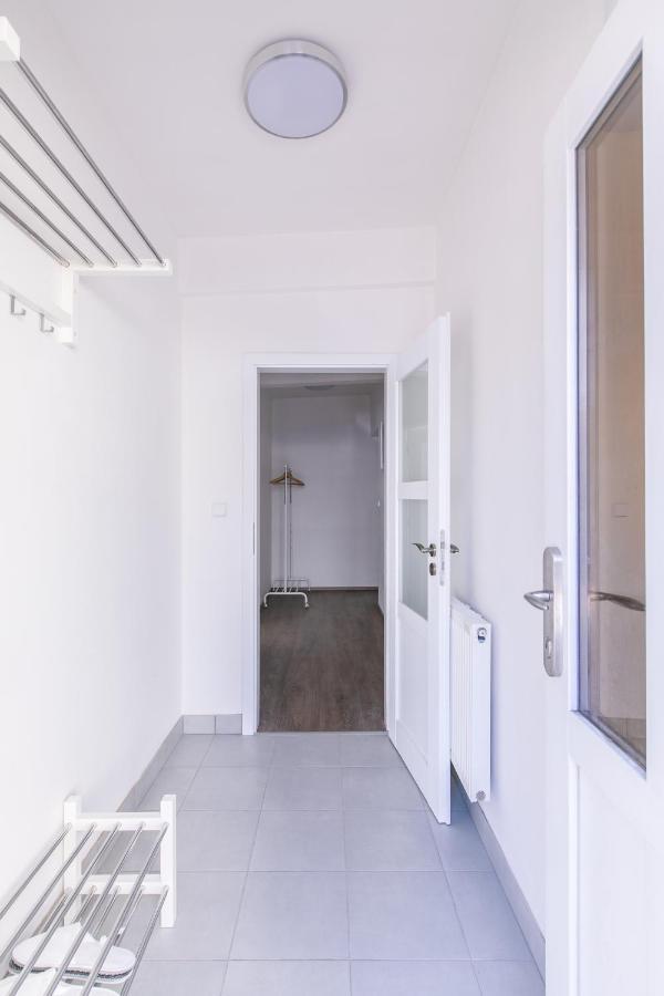 Cozy Apartment In Quiet Courtyard Near Charles Bridge Praga Esterno foto
